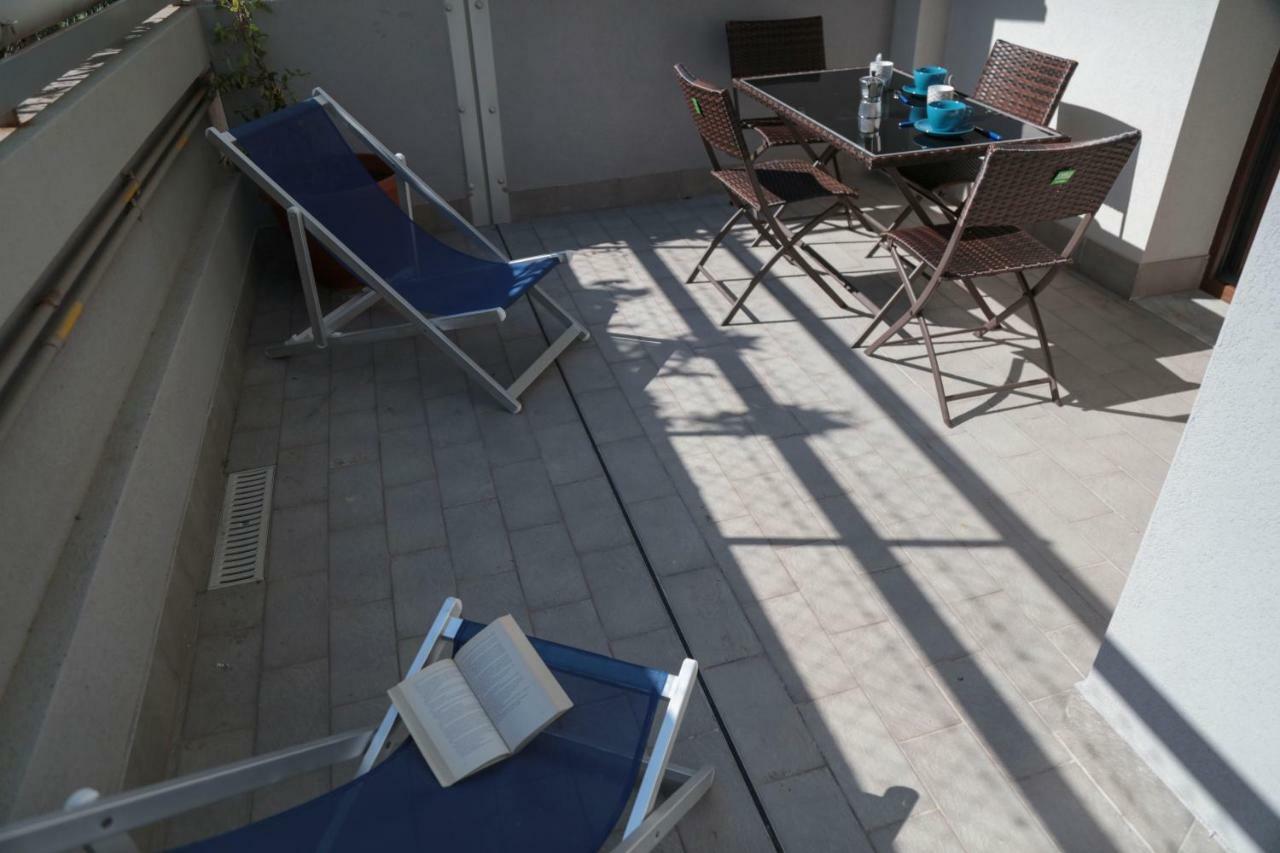 شقة Casa Rinuccia تْشيفالو المظهر الخارجي الصورة